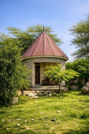 Classic Double Room, Garden View | Exterior - Ngedere Lodge and camp (Lake Manyara National Park)