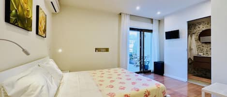 4 bedrooms