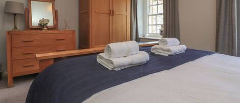 1 bedroom, WiFi (free), individually decorated, individually furnished