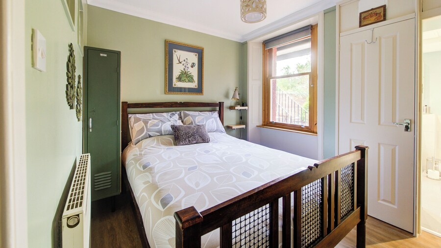 Snug 1 Bed Apartment