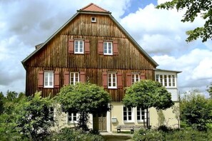 Exterior - Cozy vacation apartment in the countryside (Sulzbach-Laufen)