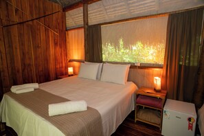 Mökki, lanai | Työpöytä, ilmainen Wi-Fi