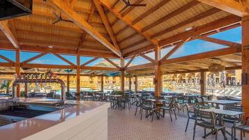 Poolbar
