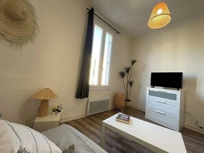 TV