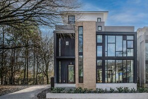 Exterior - Welcome to Your Modern Retreat in Old Fourth Ward | Rooftop, Fire Pit & Private Yard (Atlanta)