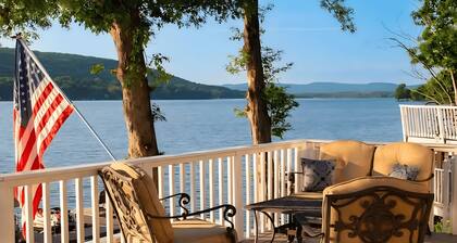 Entire cottage in Hammondsport, New York