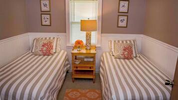 3 bedrooms, WiFi, bed sheets