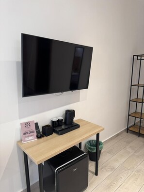 Classic Double Room | Interior - 5 Santi Rooms (Naples)