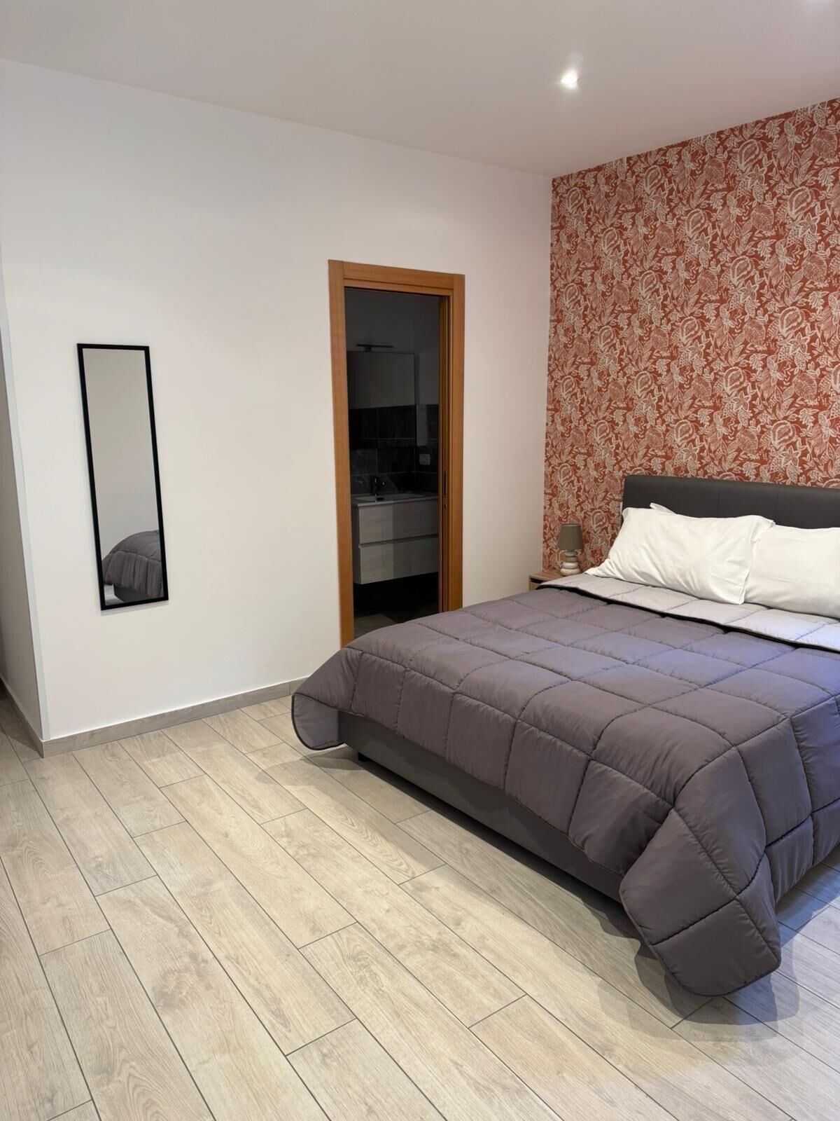 Classic Double Room | Free WiFi