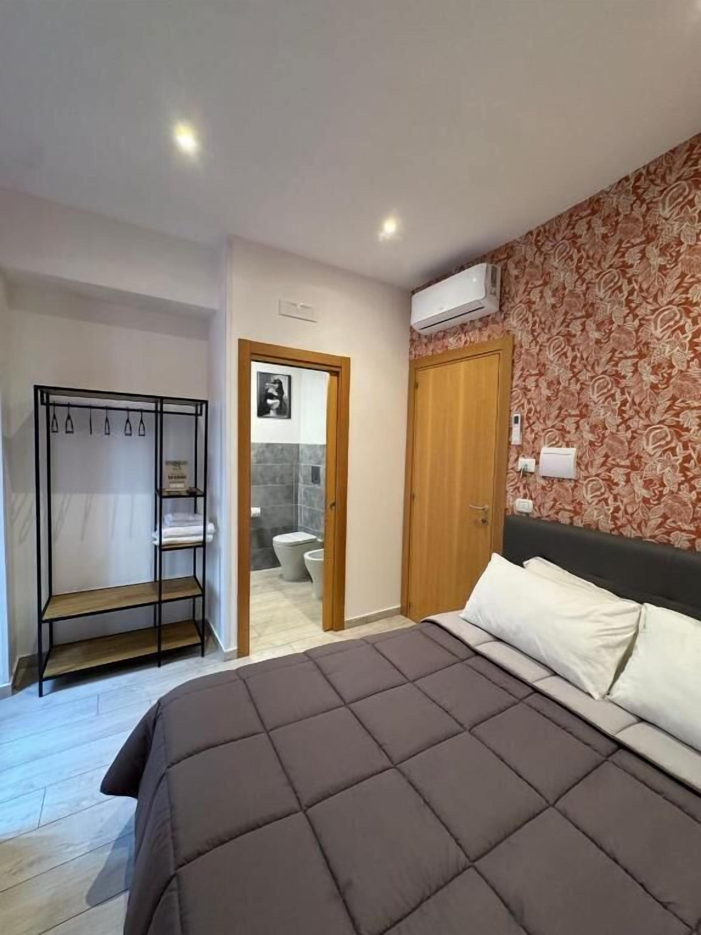 Basic Double Room | Free WiFi