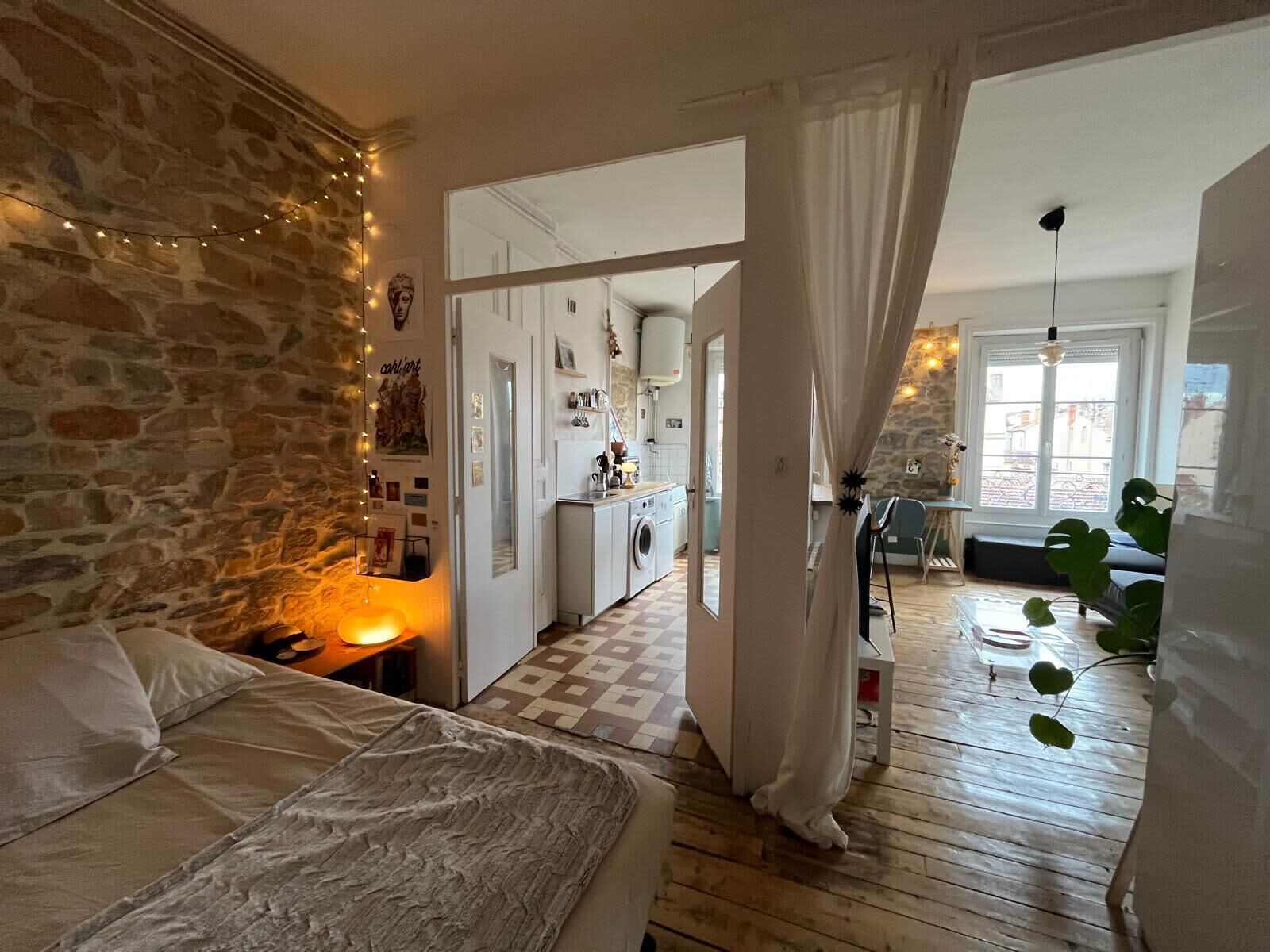 Fer et planche à repasser, Wi-Fi, draps fournis