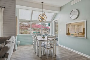 Dining - Modern Coastal Pet Friendly Getaway (Hilton Head Island)