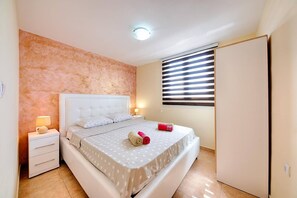 WiFi, bed sheets - Apartman ZIS 5L (Opština Bar)