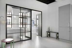 Strykejern/-brett, reiseseng for barn, wi-fi og sengetøy