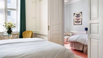 StrykjÀrn/strykbrÀda, wi-fi och sÀngklÀder