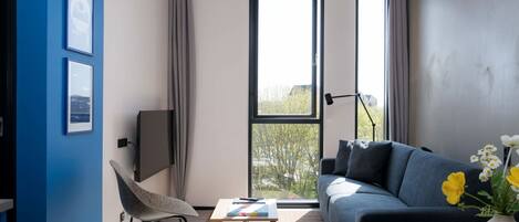 Télévision, espaces bureaux