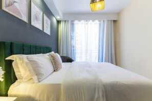 Iron/ironing board, WiFi, bed sheets - Atelier Luxe Home. (Kangundo)