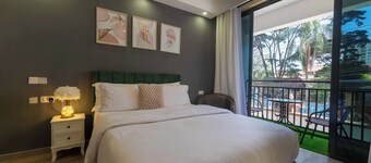 Atelier Luxe Home.