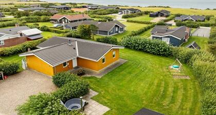 "Elnur" - 200m to the fjord by Interhome