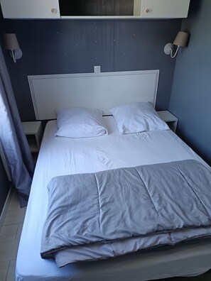 2 bedrooms, iron/ironing board - Comfortable mobile home in a 4* campsite (Argelès-sur-Mer)