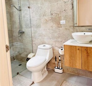 Towels, toilet paper - Apartamento Oasis 108 (Punta Cana)