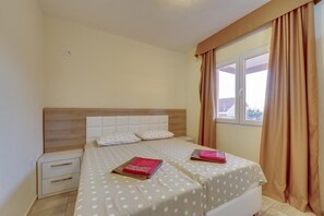 WiFi, bed sheets - Apartman ZIS 2 LUX (Opština Bar)