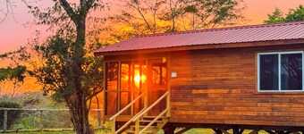 Carmelita River Cabins