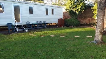 Khuôn viên nơi lưu trú