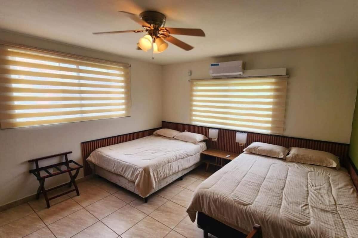 Deluxe Süit, Veranda, Bahçe Manzaralı | Kaliteli yatak takımı, memory foam (visko elastik) yatak, masa 