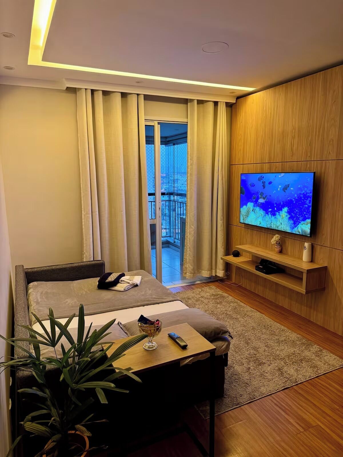 Fer et planche à repasser, Wi-Fi, draps fournis