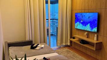 Fer et planche Ă repasser, Wi-Fi, draps fournis