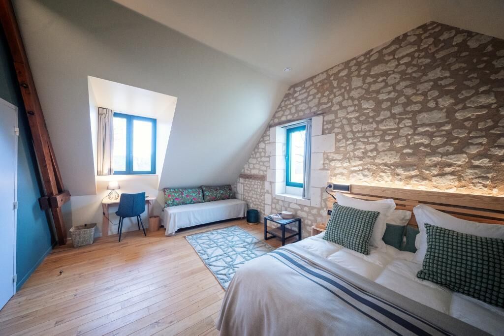 12 多间卧室、办公桌、熨斗/熨衣板、旅行婴儿床