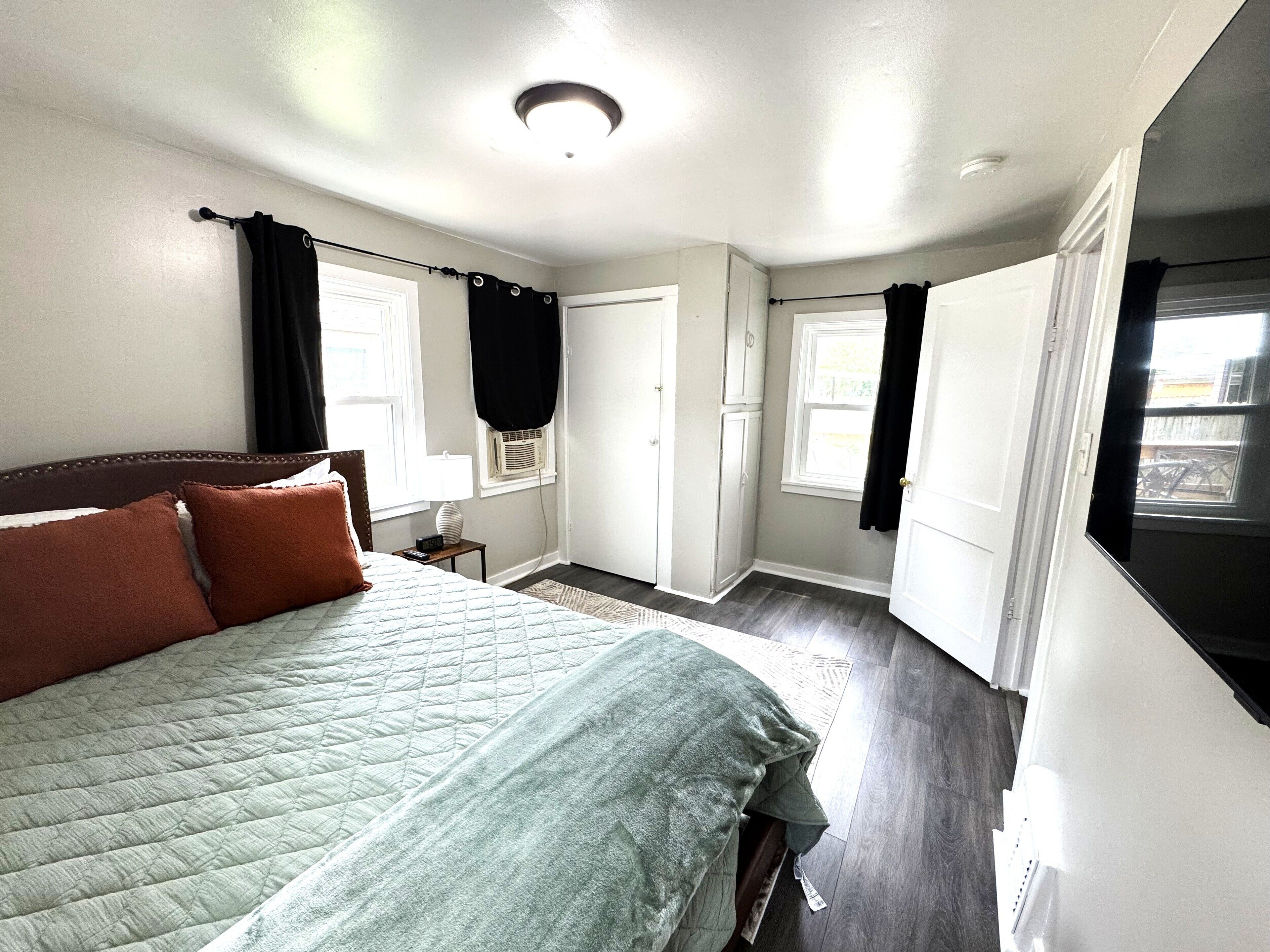 Fer et planche à repasser, Wi-Fi, draps fournis