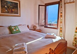 2 bedrooms, iron/ironing board, travel cot, free WiFi - Rium Dolomiti - Lake View Apartment near Cortina (Pieve di Cadore)
