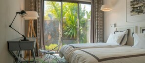 Bügeleisen/Bügelbrett, WLAN, Bettwäsche