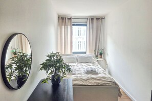 Desk, iron/ironing board, free WiFi, bed sheets