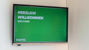 Single Room | Television - Roatel Bremen GVZ A281 (Bremen)