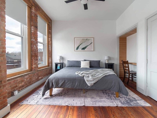 Strygejern/strygebræt, Wi-Fi, sengetøj