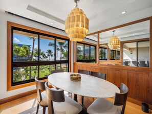 Dining - Live the Aloha Life w/ Ocean Views & Resort Amenities at Kaanapali Alii (Lahaina)