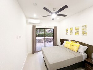 Iron/ironing board, WiFi, bed sheets - LPT15: Poolside Retreat • Close to Beaches & Town (Villareal)