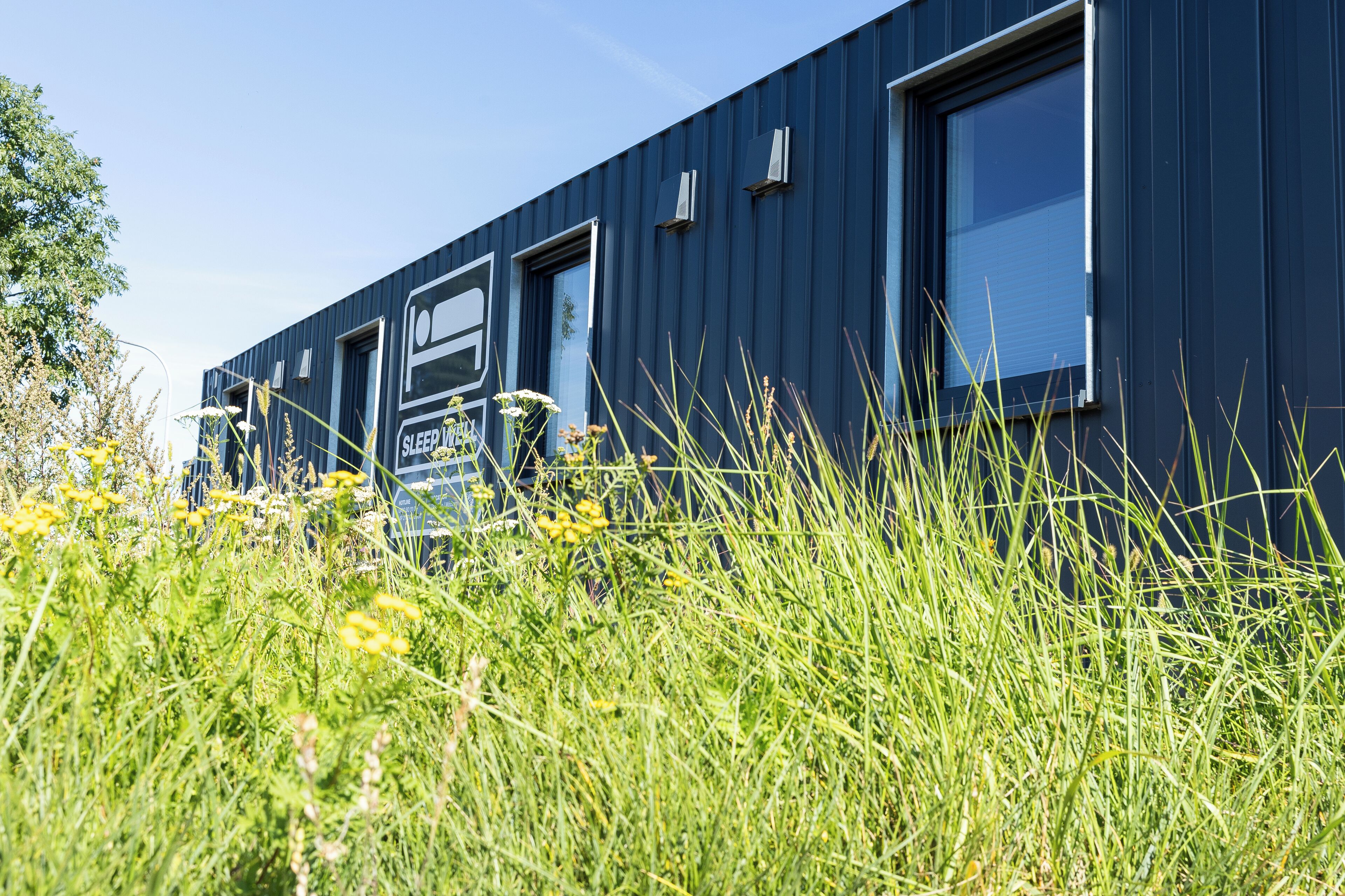 บริเวณภายนอก