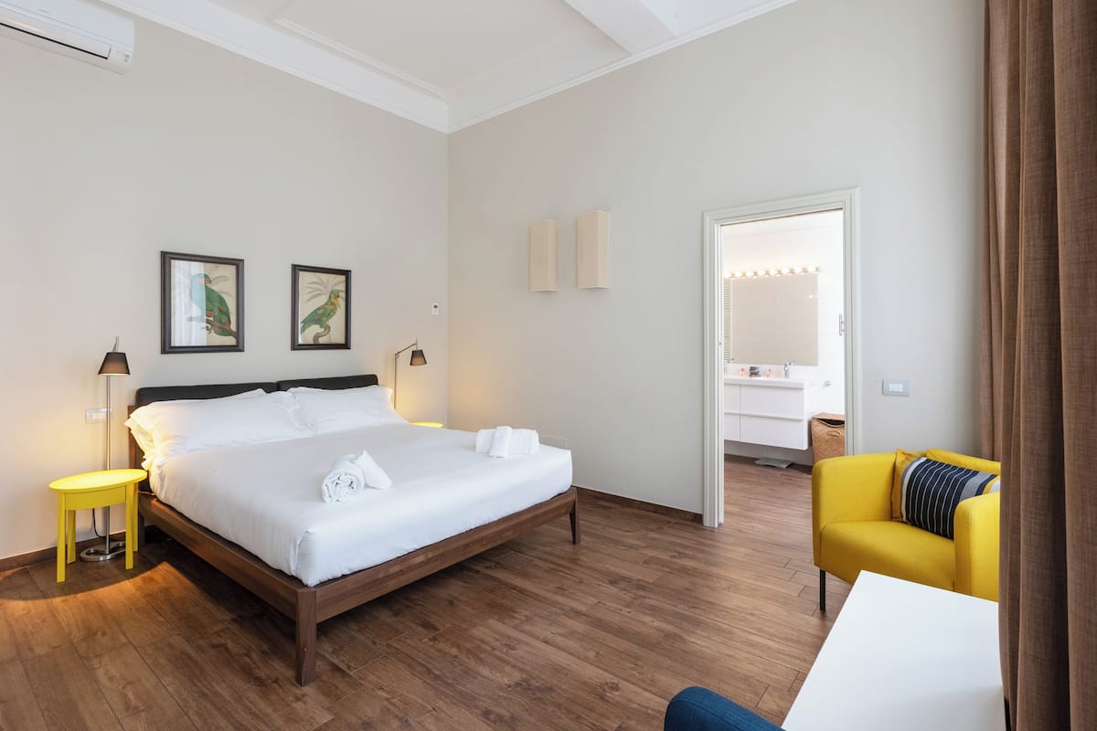 Chambres insonorisées, fer et planche à repasser, Wi-Fi gratuit