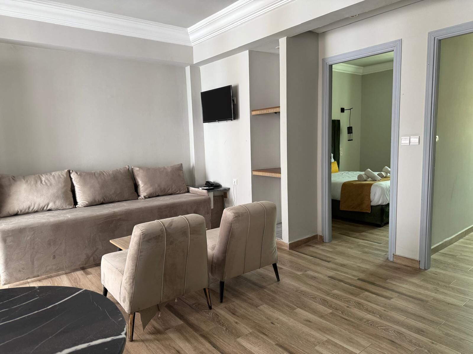 2 slaapkamers, internet, beddengoed