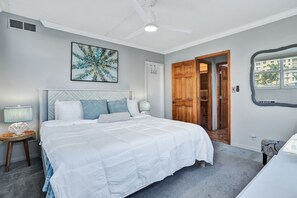 1 bedroom, free WiFi, bed sheets - Fort Lauderdale Waterfront Condo | Pool + Marina Views (Fort Lauderdale)