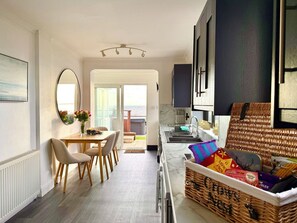 Interior - Crows Nest Dawlish (Dawlish)