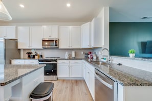 Townhome | Private kitchen