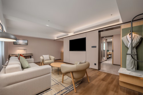 深圳罗湖口岸希尔顿花园酒店