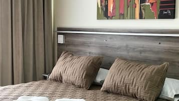 Familienapartment, 1 Schlafzimmer | Zimmersafe, Verdunkelungsvorhänge, kostenloses WLAN, Rollstuhlgeeignet