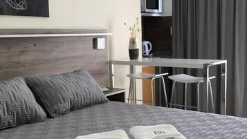 Caja de seguridad en la habitación, cortinas blackout y wifi gratis