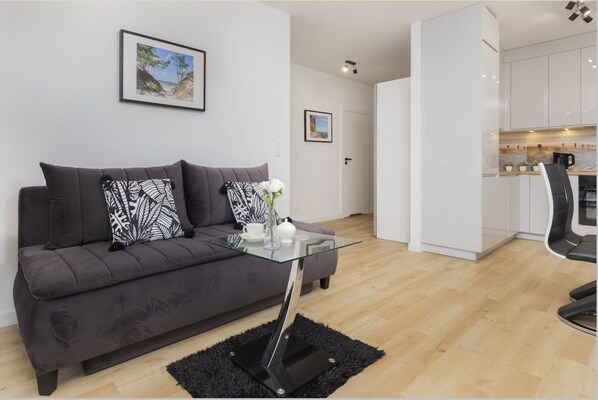 Living area - Queen VicContentAPITestIEM (Guildford)